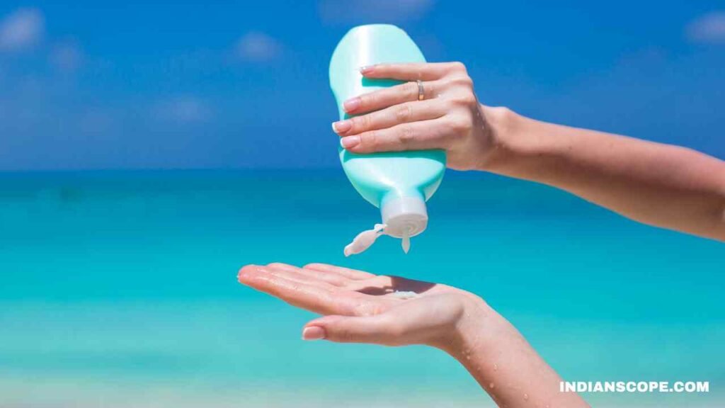 Can We Use Sunscreen Without Moisturizer? A Complete Guide 2 Can We Use Sunscreen Without Moisturizer